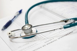 
                    Лечение от КВИ продолжают получать 987 человек
                