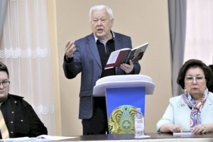 В Доме дружбы прошел поэтический фестиваль «Рифмы мира Олжаса Сулейменова»