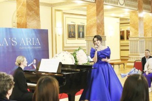 
                    Оперная певица Зарина Алтынбаева перевоплотилась в русалку
                