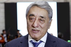 
                    Дружеский шарж: карикатуры на известных казахстанцев представил Еркин Нуразхан
                