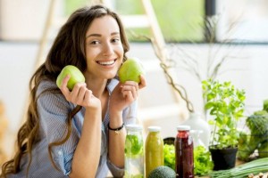 
                    Какие продукты помогут при воспалительных процессах и можно ли запастить витаминами впрок
                