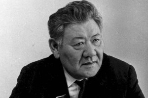 
                    Высокий ток поэзии: исполнилось 100 лет со дня рождения народного писателя Казахстана Сырбая Мауленова
                