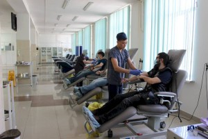 
                    Республиканскому центру крови нужны доноры
                