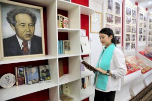 
                    Ауэзов для детей: в алматинской школе открылся музей казахского классика
                