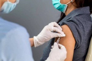 
                    Дневник вакцинации: в Алматы от КВИ привились 1 млн 84 тыс. человек
                