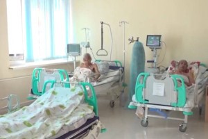 
                    В стационарах Алматы с диагнозом КВИ находятся 834 человека
                