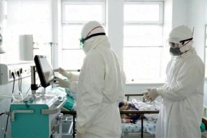 
                    В стационарах Алматы с диагнозом КВИ находятся 1323 человека
                