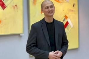 Искусство как сон: в музее им. Кастеева открылась выставка художника Алмаса Нургожаева