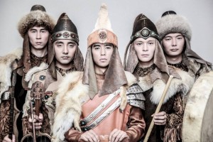 
                    Как алматинские музыканты создают удивительный союз музыки прошлого и будущего
                