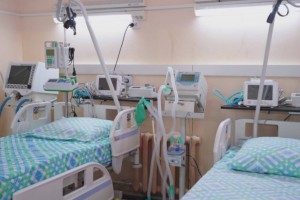 В инфекционных стационарах находятся более 1000 алматинцев с КВИ