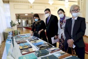 
                    Выставка, посвященная Дню Первого Президента РК, состоялась в Алматы
                