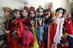 «Вечерке» удалось заглянуть в святая святых храма искусства – в мастерскую кукол