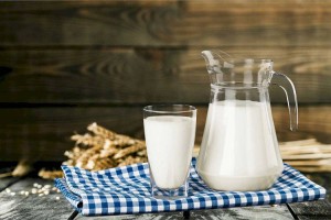 
                    Какой напиток увеличивает риск развития рака груди
                