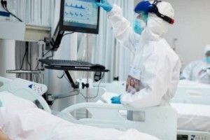 
                    В инфекционных стационарах находятся более 1000  алматинцев с КВИ
                