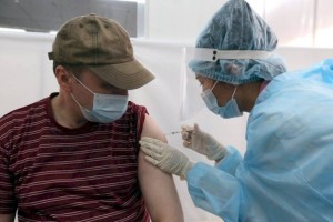 
                    Дневник вакцинации: в Алматы привились почти 987 тысяч человек
                