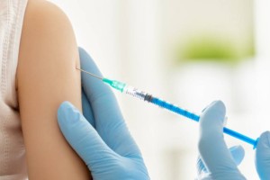Будут ли вакцинировать казахстанских детей от COVID-19