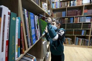
                    Страницы наших дней
                
