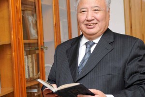 
                    Народный писатель
                