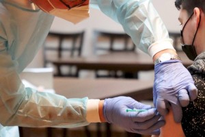 
                    Какие новшества внесут в новую версию «паспорта вакцинации»
                