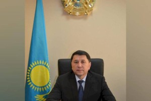 
                    Жандарбек Бекшин поздравил санитарных врачей и эпидемиологов с Днем благодарности
                