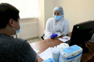 
                    Алматинские медработники получили 14 млрд тенге надбавок
                
