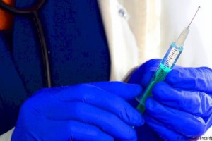 
                    В конце 2020 года на рынок поступит китайская вакцина от коронавируса
                