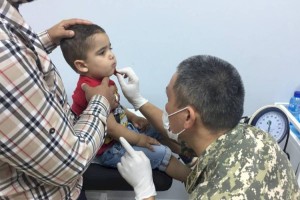 
                    Казахстанские военные врачи лечат пострадавших в Ливане
                
