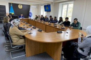 В Алматы представители гражданского сектора, юристы, лидеры этнокультурных объединений обсудили предстоящие выборы