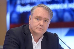 Важнейшим моментом является изменение социально-экономической модели – политолог Дмитрий Журавлев о Послании Президента