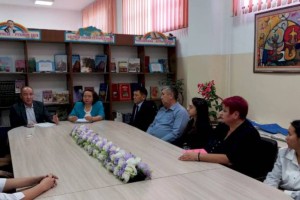 Представители Наурызбайского районного филиала партии Amanat обсудили с трудовым коллективом школы № 192 Послание Президента