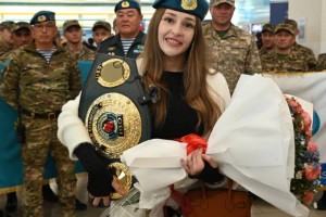 Армейская спортсменка-боксерша Ангелина Лукас вернулась с победой из Бангкока