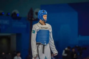 
                    Самый молодой казахстанский олимпиец выиграл свой первый поединок
                