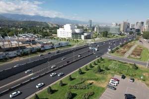 
                    В Алматы временно перекроют движение по аль-Фараби
                