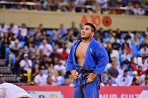 
                    Нурлыхан Шархан завоевал бронзу турнира по дзюдо серии Grand Slam в Париже
                