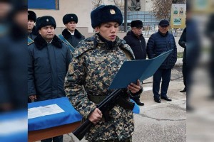 
                    Чемпион мира по боксу пошел служить в армию в Алматы
                