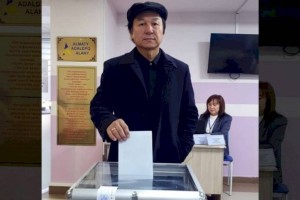 
                    Октябрь Алтаев: Выборы – это настоящий праздник для народа
                
