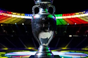 
                    Состоялась жеребьевка чемпионата Европы-2024 по футболу
                