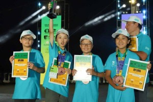 
                    Серебро и бронзу выиграли казахстанские школьники на чемпионате мира по шахматам
                