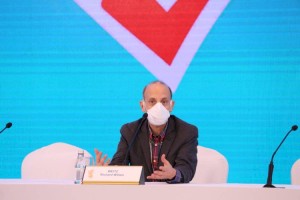 Наблюдатель из США за три часа посетил 6 избирательных участков в Алматы
