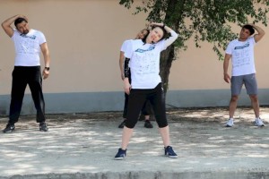 
                    В Бесагаше прошла утренняя зарядка с известными спортсменами
                