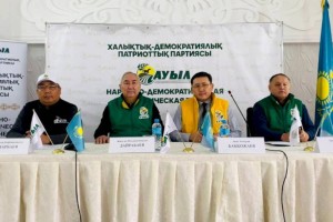 Жигули Дайрабаев посетил производственные предприятия Мангистауской области