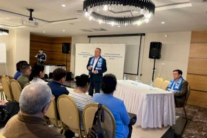 Нурлан Ауесбаев встретился с избирателями в Астане