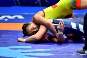 
                    Эльмира Сыздыкова стала чемпионкой Азии по женской борьбе
                