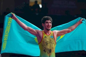 
                    Казахстанский борец завоевал золото чемпионата Азии в Астане
                