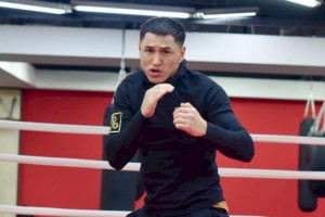 
                    Вечер бокса в Алматы: Жанкош Тураров провел взвешивание
                
