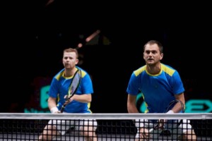 
                    Голубев и Недовесов выбыли из турнира в Чили
                
