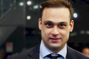 
                    Жена Ильи Ильина провела казахский свадебный обряд беташар
                