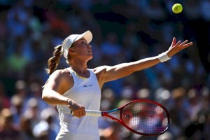 
                    Елена Рыбакина без проблем вышла во второй круг Australian Open
                