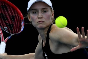 
                    Елена Рыбакина уверенно продолжает борьбу на Australian Open
                
