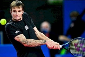 
                    Александр Бублик проиграл испанцу на Australian Open
                